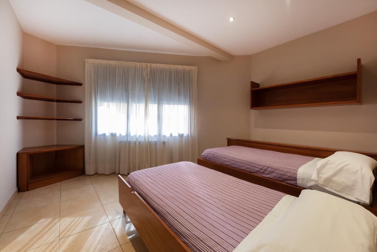 Aparthotel Iceberg Sant Julià de Lòria Extérieur photo